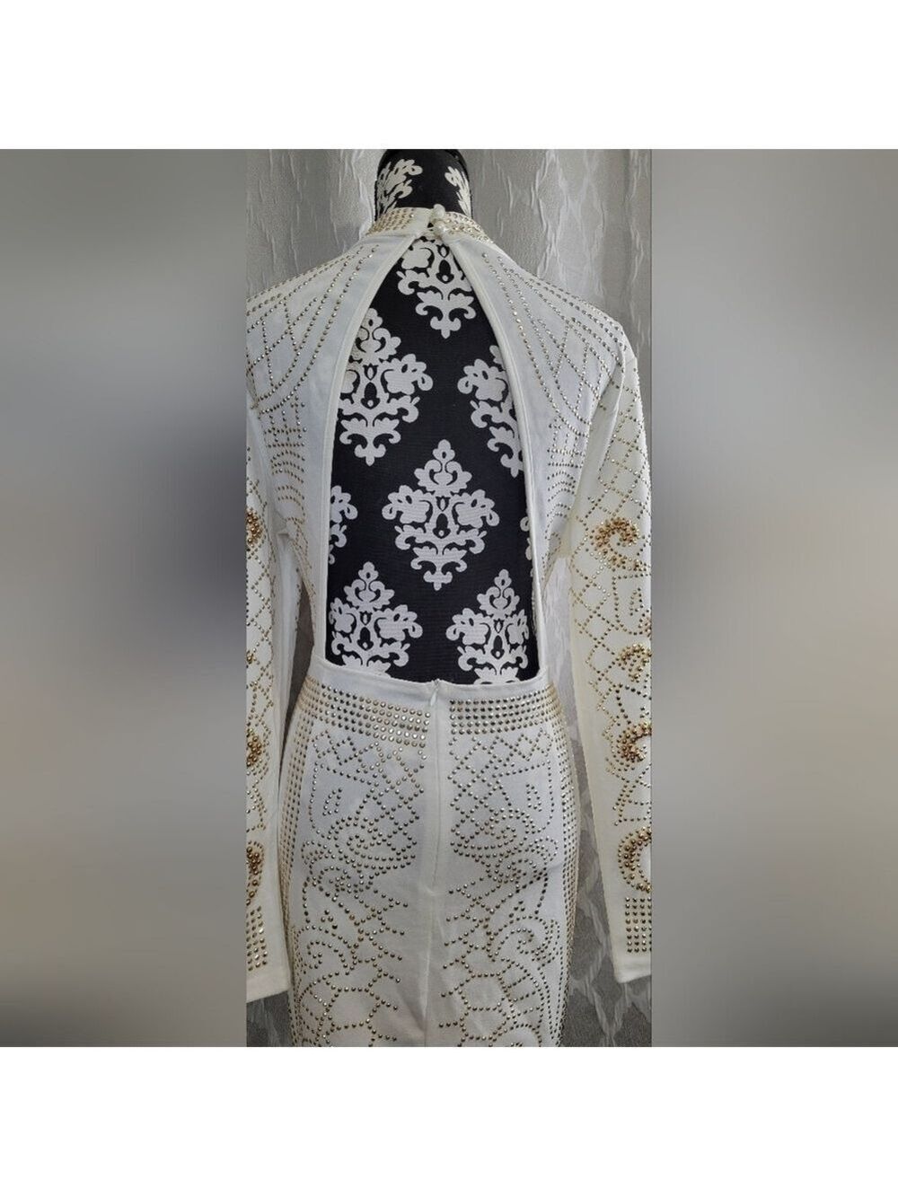 ✨ Ft Inc | Off-White Embellished Bodycon Backless Dress | Size 1X ✨ - Picture 8 of 10